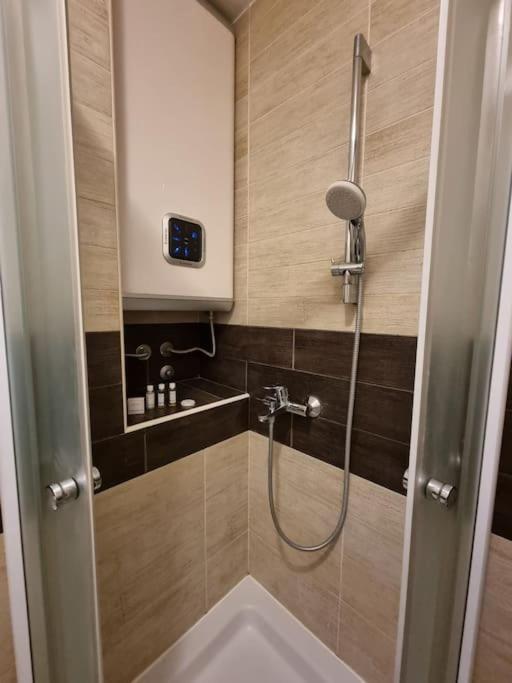 Cozy Next To Bus And Train Station * Podgorica
